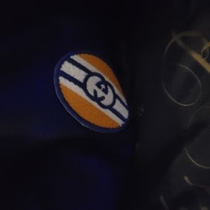 Meet your Posher, Mitchell